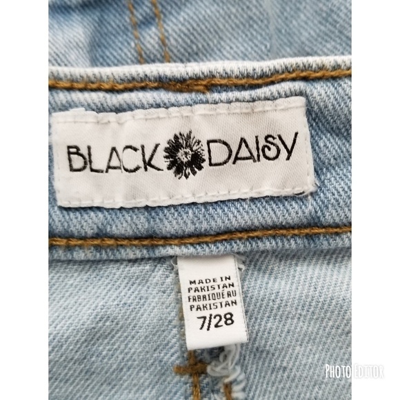 Black Daisy Denim Skirt Jean Light Blue Wash - Picture 4 of 5
